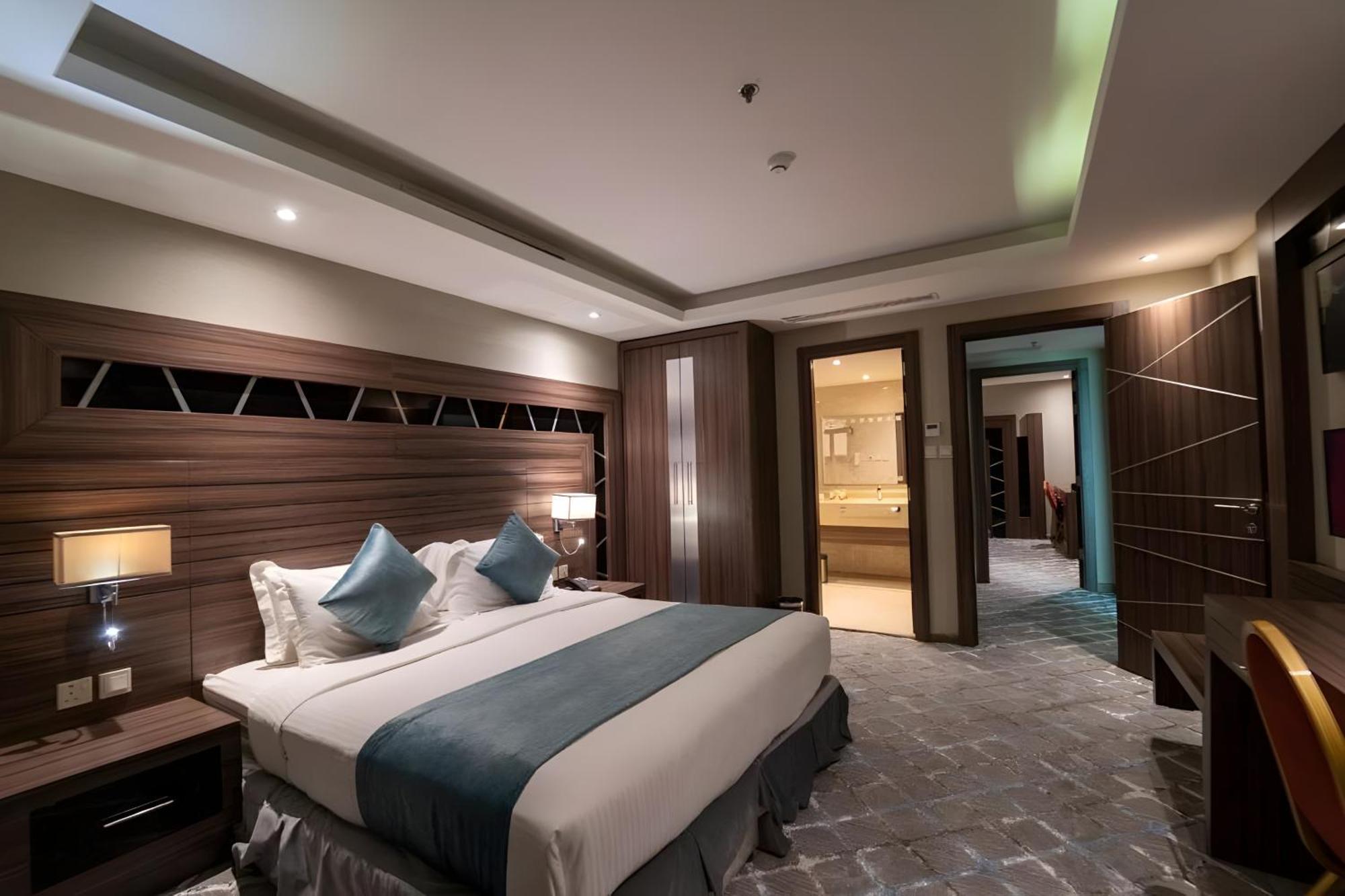 Continent Sumou Hotel Khobar Exterior foto